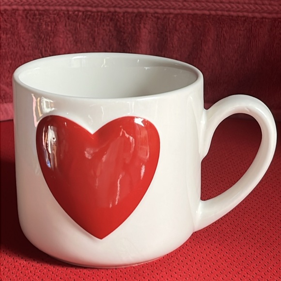 Big Heart Love Mug  Red White - Picture 2 of 7